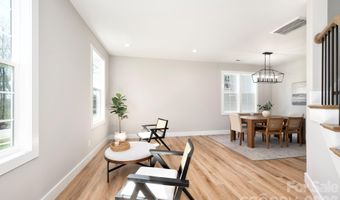 9 Myrtle Lee Cv, Arden, NC 28704