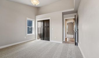2951 E SUNSTONE Pl, Appleton, WI 54913
