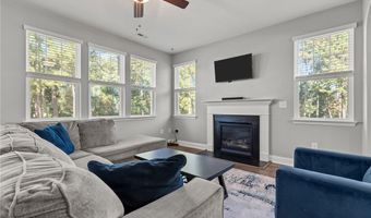 709 Foggy Crossing Ct, Aberdeen, NC 28315