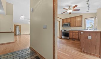 1701 Woods Rd, Akron, OH 44306
