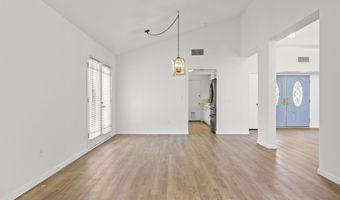 6089 San Dimas Ave, Camarillo, CA 93012