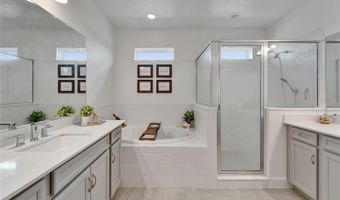 5611 DEL CORONADO Dr, Apollo Beach, FL 33572