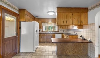 362 Wakelee Ave, Ansonia, CT 06401