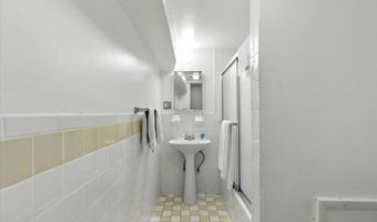 2816 27TH St NW, Washington, DC 20008