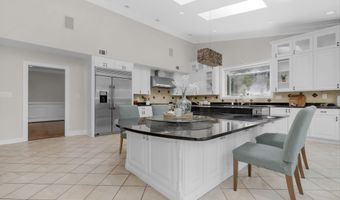 1 PINEY MEETINGHOUSE Ct, Potomac, MD 20854