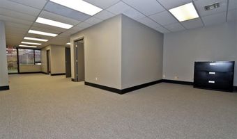 410 Sovereign Ct 4, St. Louis, MO 63011