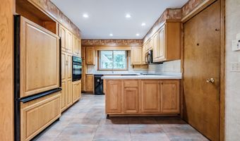 130 Stony Ridge Rd, Auburn, ME 04210