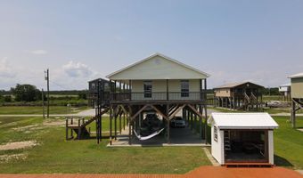9019 St. Teresa Dr, Bay St. Louis, MS 39520