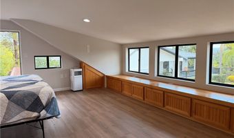 1677 S Hill Ave, Fallbrook, CA 92028