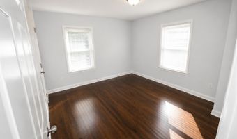 180 Dupont Pl, Bridgeport, CT 06611