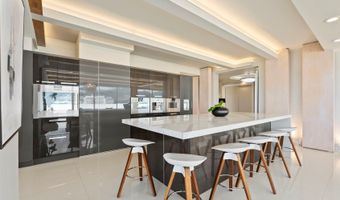 2533 Ala Wai Blvd PH, Honolulu, HI 96815