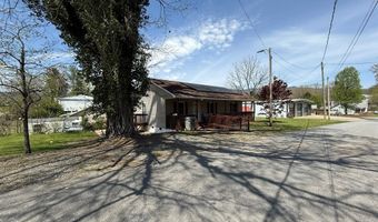 15 5th St, Andrews, NC 28901