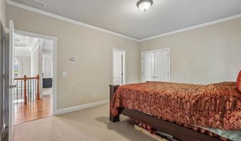 12516 Darvish Ln, Alpharetta, GA 30005