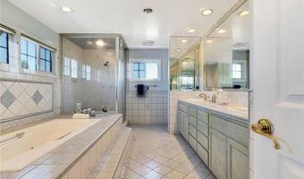 7029 Arizona Ave, Los Angeles, CA 90045