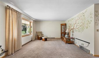 22840 Buck Rd, Alliance, OH 44601