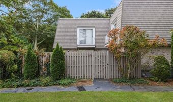 19 Caddy Rock Rd D, North Kingstown, RI 02852