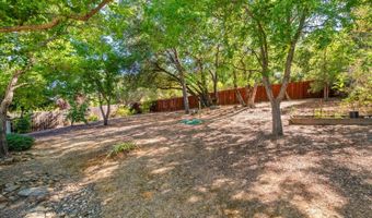 260 Acorn Dr, Angels Camp, CA 95222