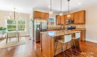 30 Asher Ln, Arden, NC 28704