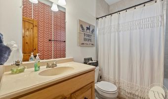 194 N Dry Creek Rd, Bridger, MT 59014