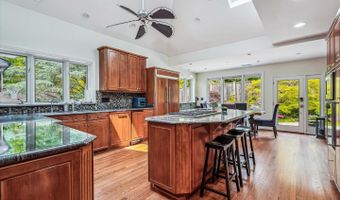 6623 RADNOR, Bethesda, MD 20817