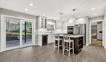 6710 SW 162ND Dr, Beaverton, OR 97007