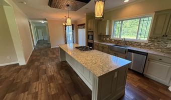 242 Arthur Kirk Rd, Beebe, AR 72012