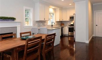 13 Arnold Ave 1, Jamestown, RI 02835