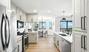 28983 Mountain Meadow Rd, Escondido, CA 92026