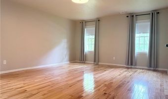 1060 Crabapple Trce, Alpharetta, GA 30004