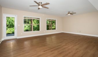 215 DAVIS ACRES Dr, Alpine, AL 35014