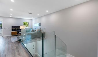 20940 NE 31st Pl, Aventura, FL 33180