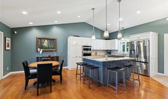 8290 Irvine Ave NW, Annandale, MN 55302