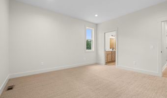 1765 Fairview Dr, Allegan, MI 49010