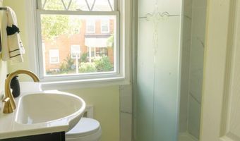 146 N CULVER St, Baltimore, MD 21229