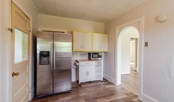 713 N 13 St, Atchison, KS 66002