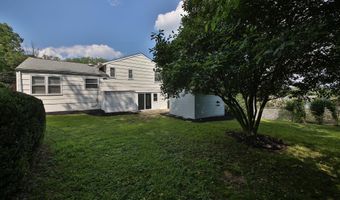 2870 WOODLAND Rd, Abington, PA 19001