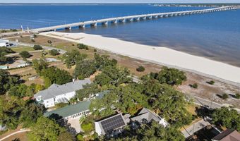600 N Beach Blvd, Bay St. Louis, MS 39520