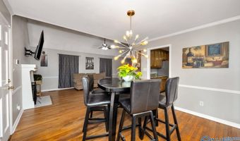 404 Cloverleaf Dr, Athens, AL 35611