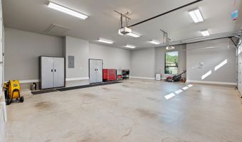 168 Bobby Lynn, Adkins, TX 78101