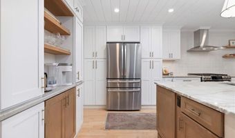 5 Woodbine Ln, Exeter, RI 02822