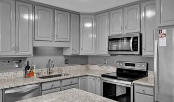 802 APPLE Dr, Reading, PA 19610