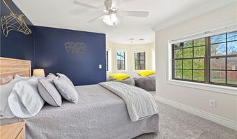 1300 Quail Run Cir, Bentonville, AR 72712