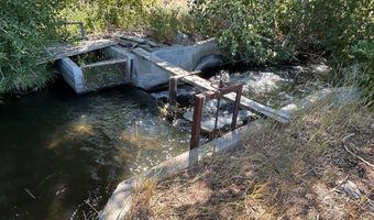 20450 N Main St, Carey, ID 83320