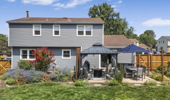 559 CABOT Dr, Hockessin, DE 19707