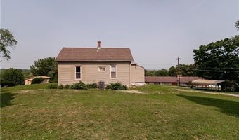 713 N 13 St, Atchison, KS 66002