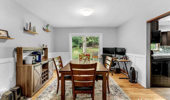 667 Duxbury Ct SE, Ada, MI 49301