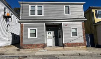217 State St 3 F, Bristol, RI 02809