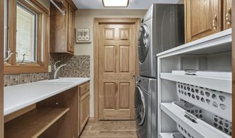 5937 County Road 427, Auburn, IN 46706