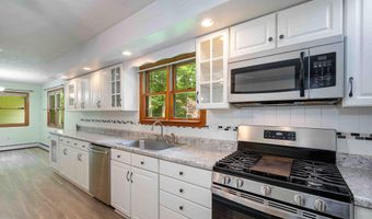 100 W YOUGHIOGHENY Dr, Aurora, WV 26705