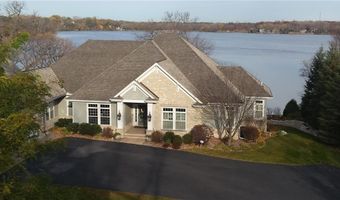 1505 Edgewater Ave, Arden Hills, MN 55112